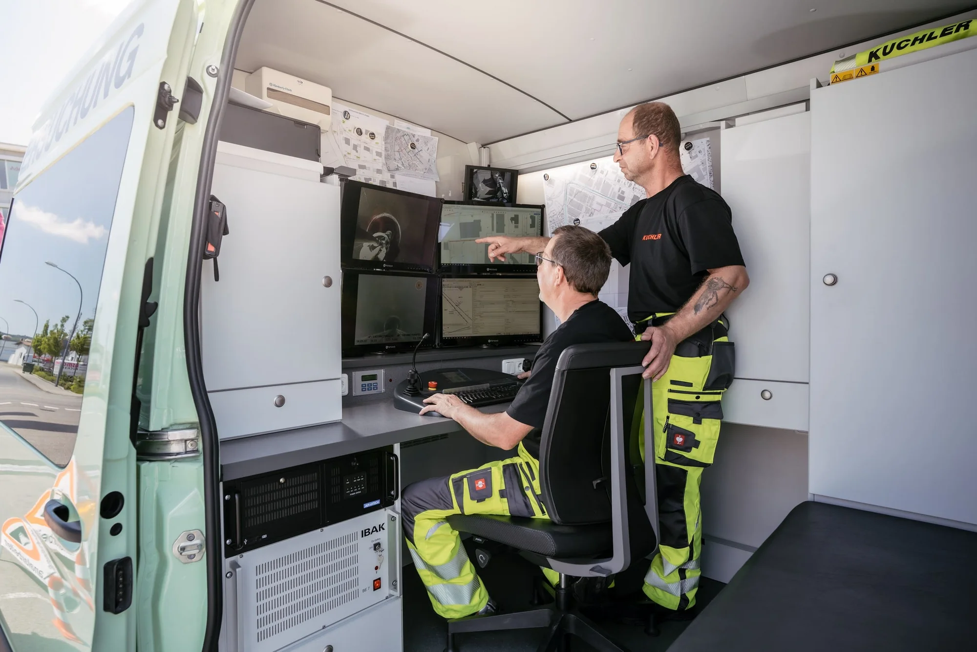 Transporte mit modernem Fuhrpark