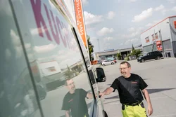 Transporte mit modernem Fuhrpark